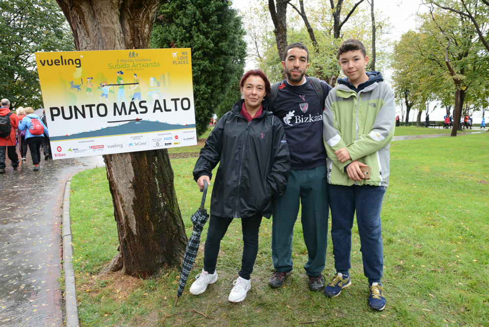 Foto 124 de la avituallamiento y mirador - Galería de la Subida a Artxanda 2019